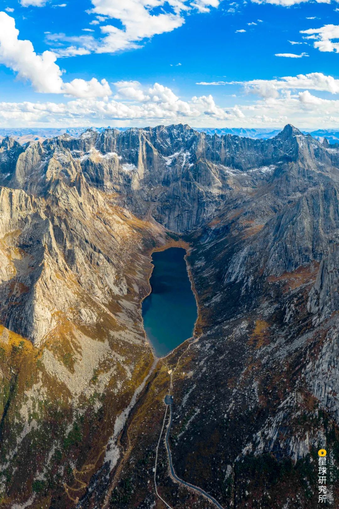 去青藏高原，看“千错万错”