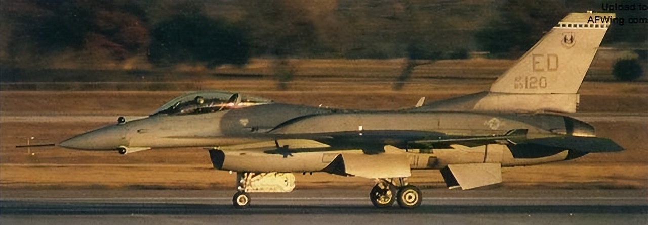 洛克希德f-16战斗机,蝰蛇的秘密f16