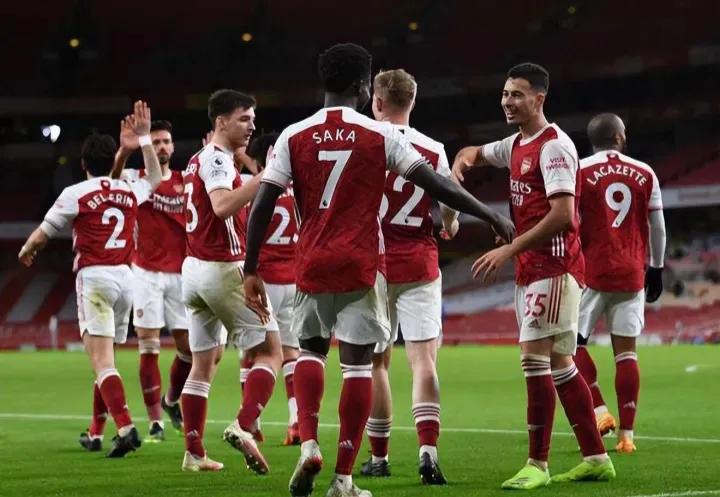 足球赛事全盘分析预测,今日足球赛事全部扫盘分析预测