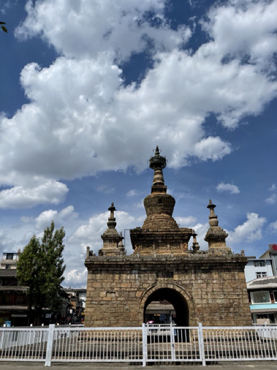 昆明一座让人流连忘返的城市,被低估的旅游城市昆明