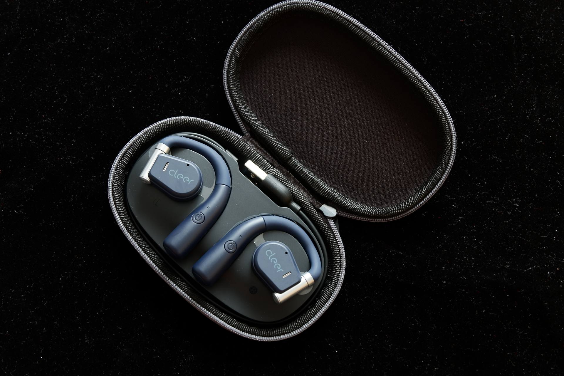 扔掉入耳式耳机,cleer骨传导耳机推荐