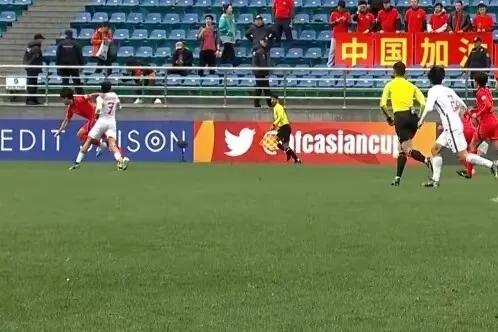 国足0-3不敌韩国回放点球,遭补时绝杀中国国奥0-1不敌韩国