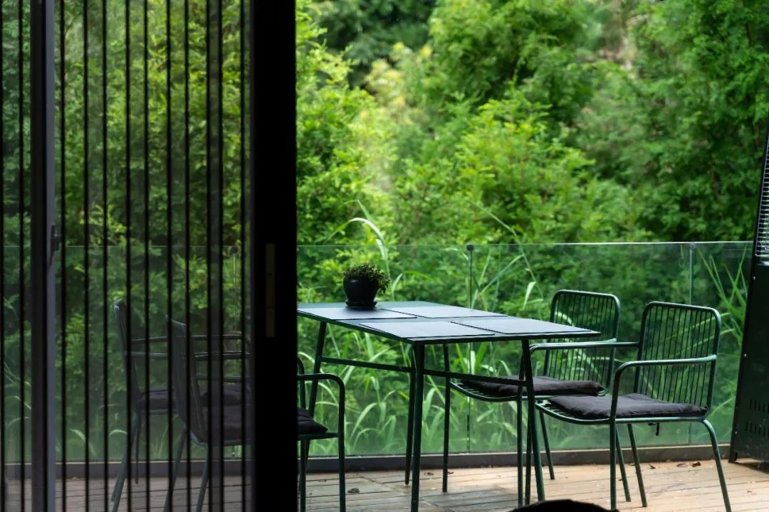 玛御谷高颜值森林餐厅，隐于林，隐于溪