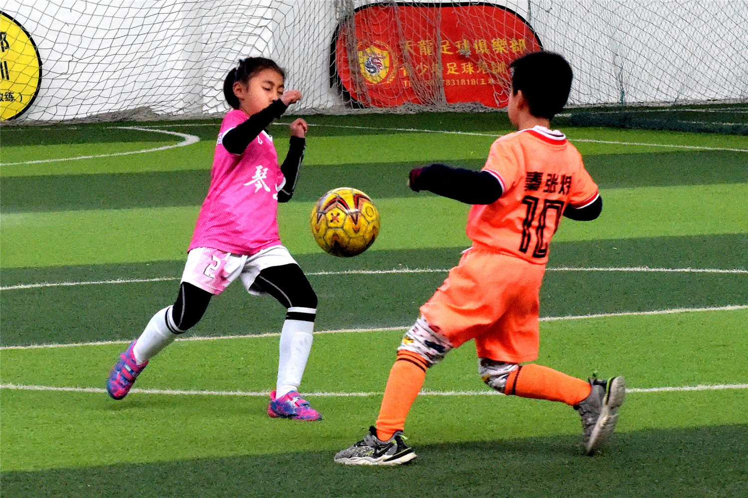 桂林翠竹小学足球赛,桂林市临桂区第一小学足球赛