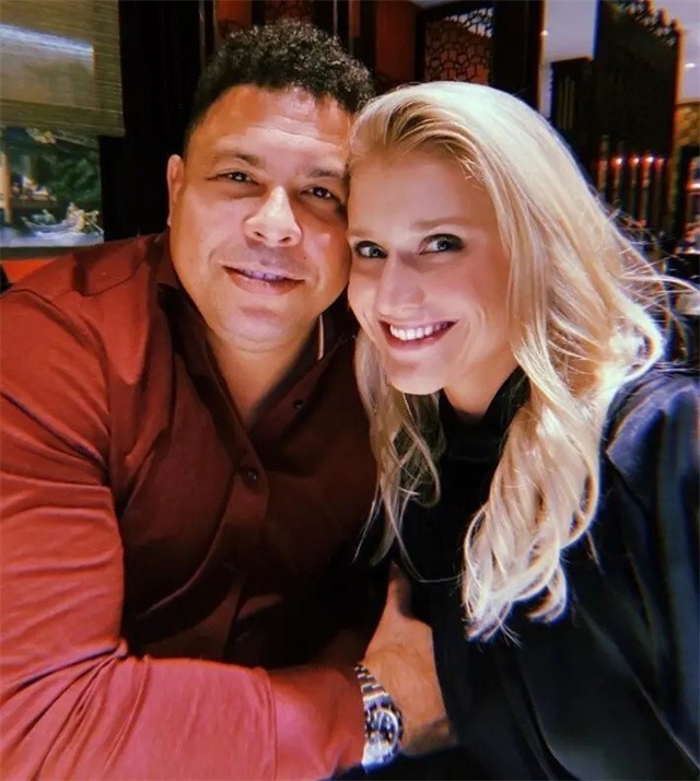 46岁罗纳尔多近况,罗纳尔多职业生涯加盟的俱乐部