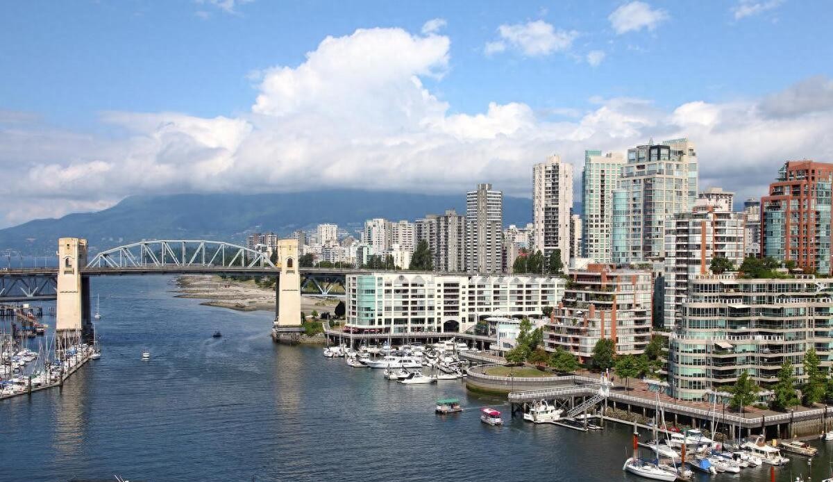 有文化不一定有教养和素质,有文化的人不要有教养