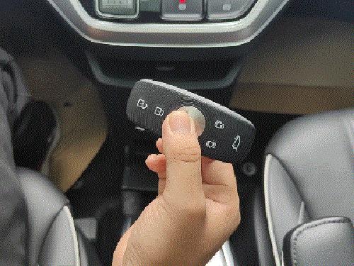 有着“越级能力”的国货MPV，会是你的菜吗？——二手荣威iMAX8