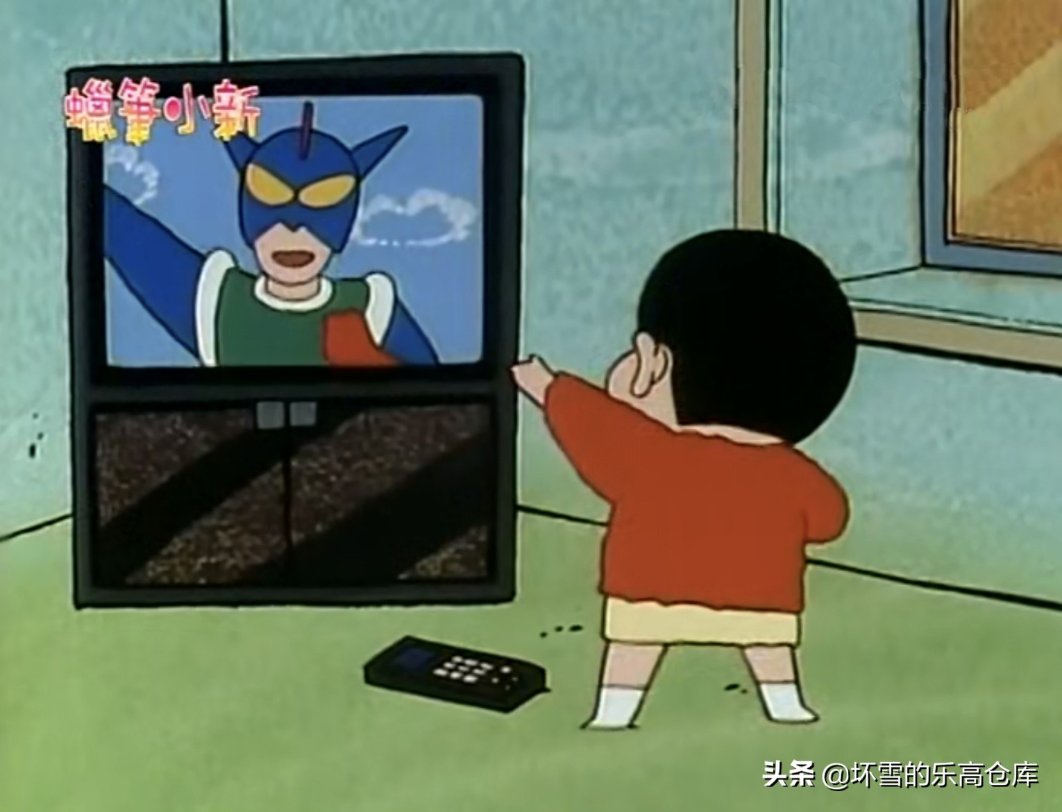 小新来妮妮家看动感超人,小新玩动感超人游戏