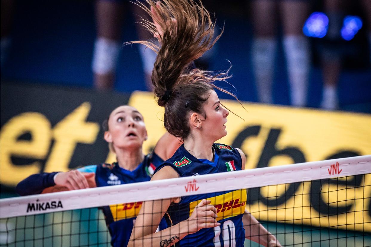 意大利女排二传马里诺夫成绩,马里诺夫女排比赛视频