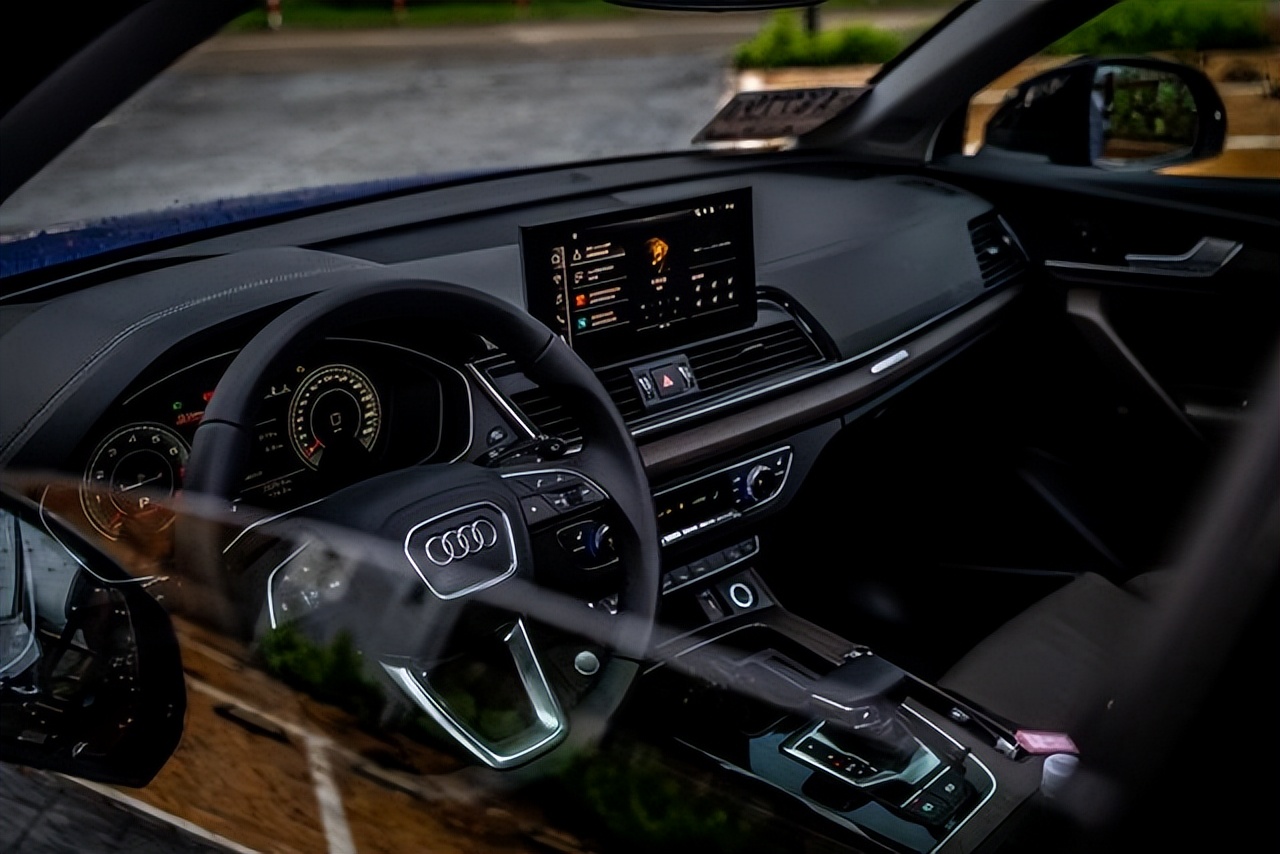 10万元买这3款suv大气有面子,40-50万预算这3款豪华suv任挑任选