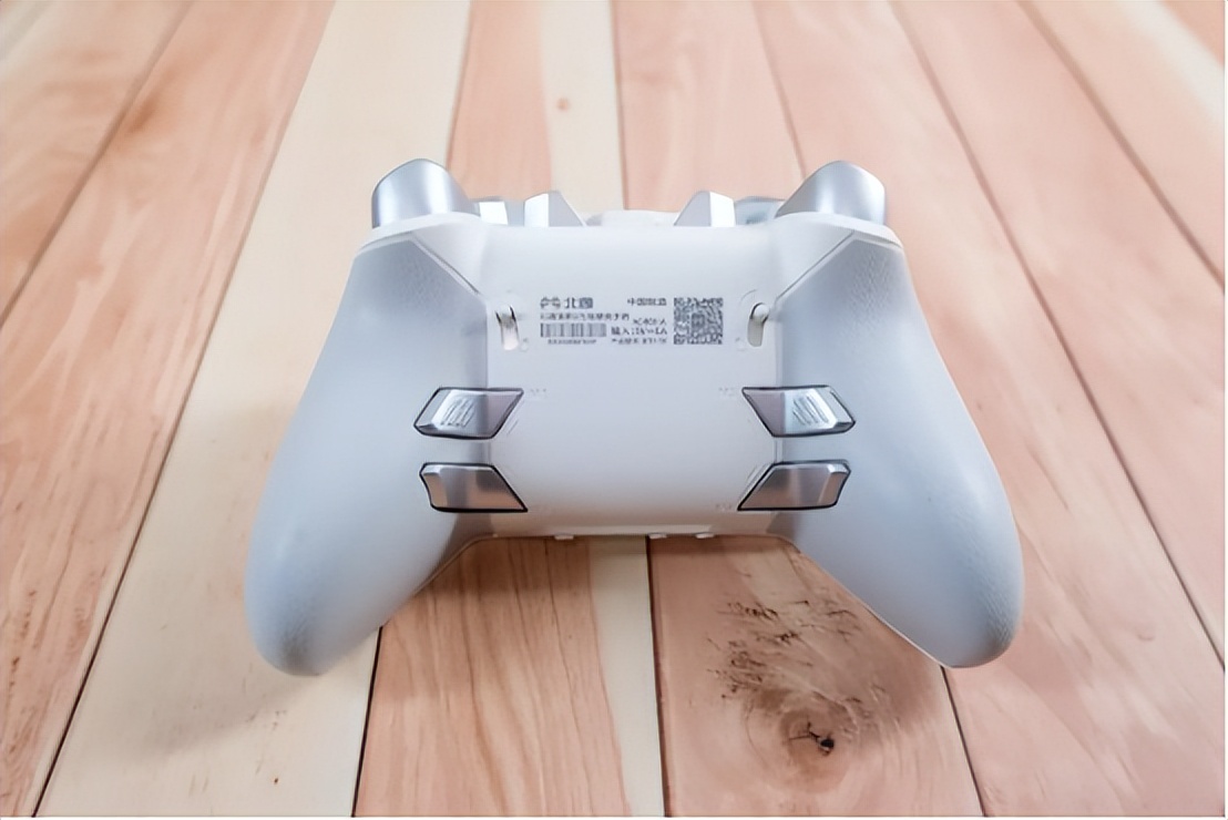 北通宙斯2精英手柄介绍,北通宙斯2光轴精英游戏手柄