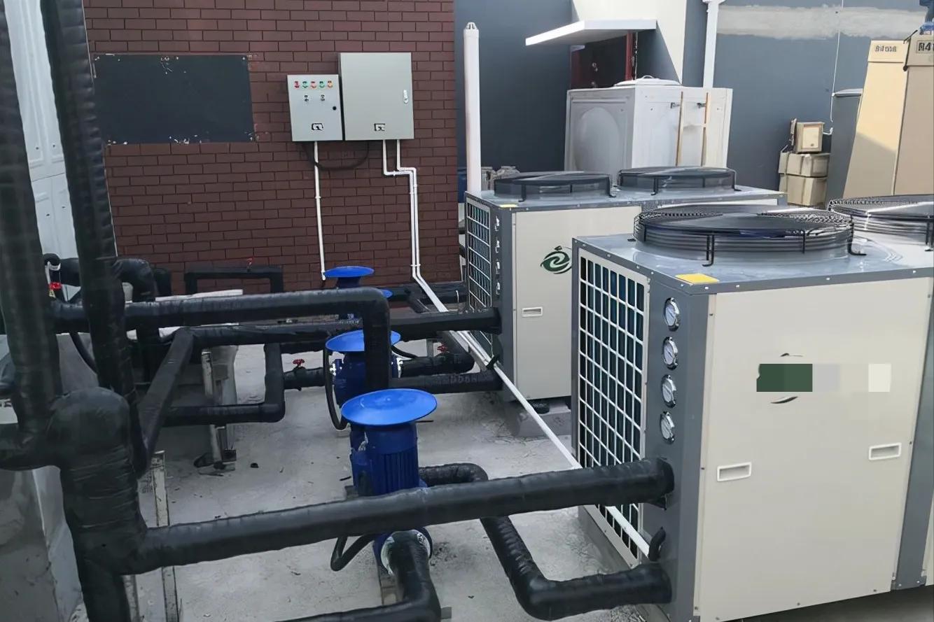 地源热泵与空气能热泵哪个更节能,空气能热泵和热泵采暖哪个节能