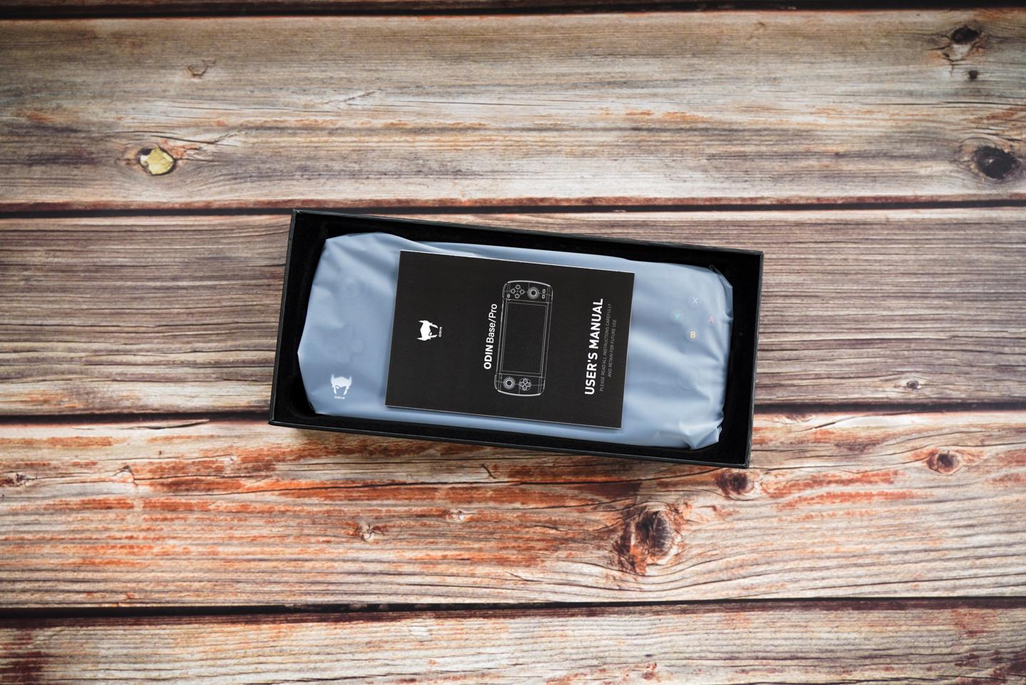 ayaneo安卓掌机评测,aynodin奥丁安卓游戏机测评