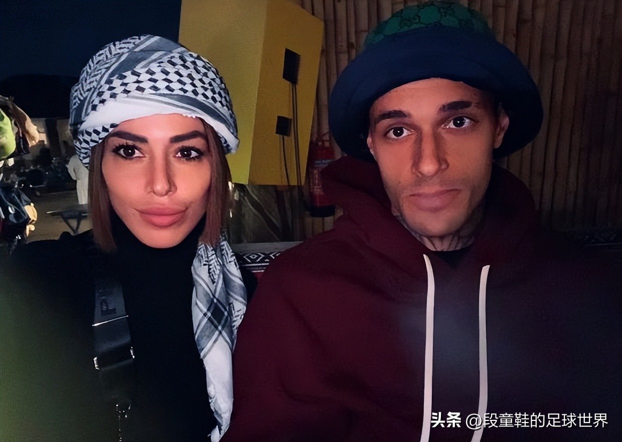 英超姐妹花双胞胎写真,英超锋霸