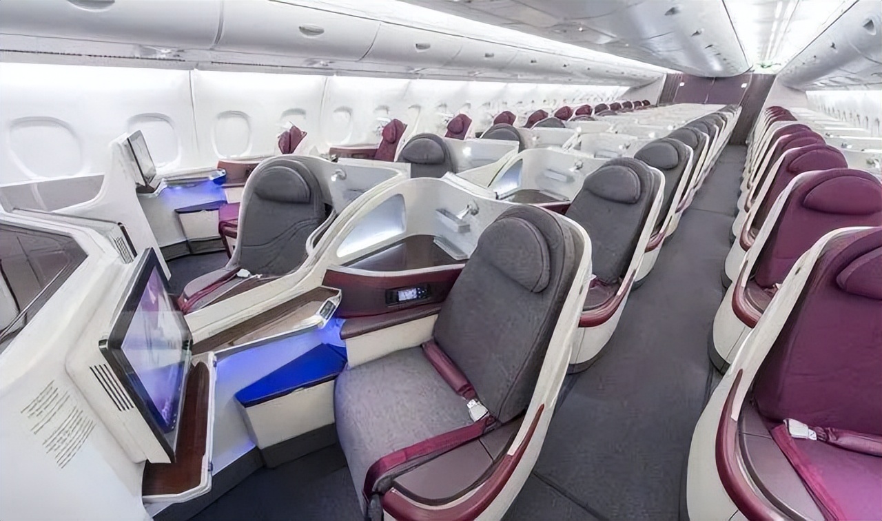 卡塔尔世界杯投入2000亿谁赚了,卡塔尔为世界杯花费多少钱