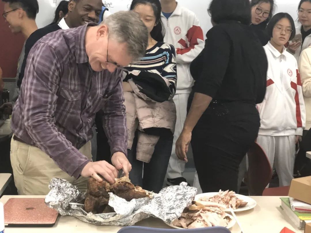 这所人附系学校，凭啥成为“小萌新”的梦中情校？秘密看这儿——