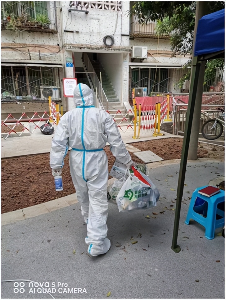 下沉西安基层一线支持疫情防控,下沉党员志愿者为疫情发力