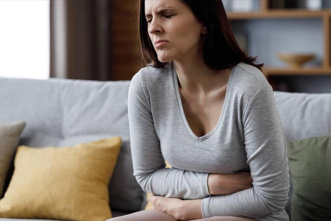 姨妈完后外阴痛怎么回事,姨妈过后外阴有点疼怎么回事