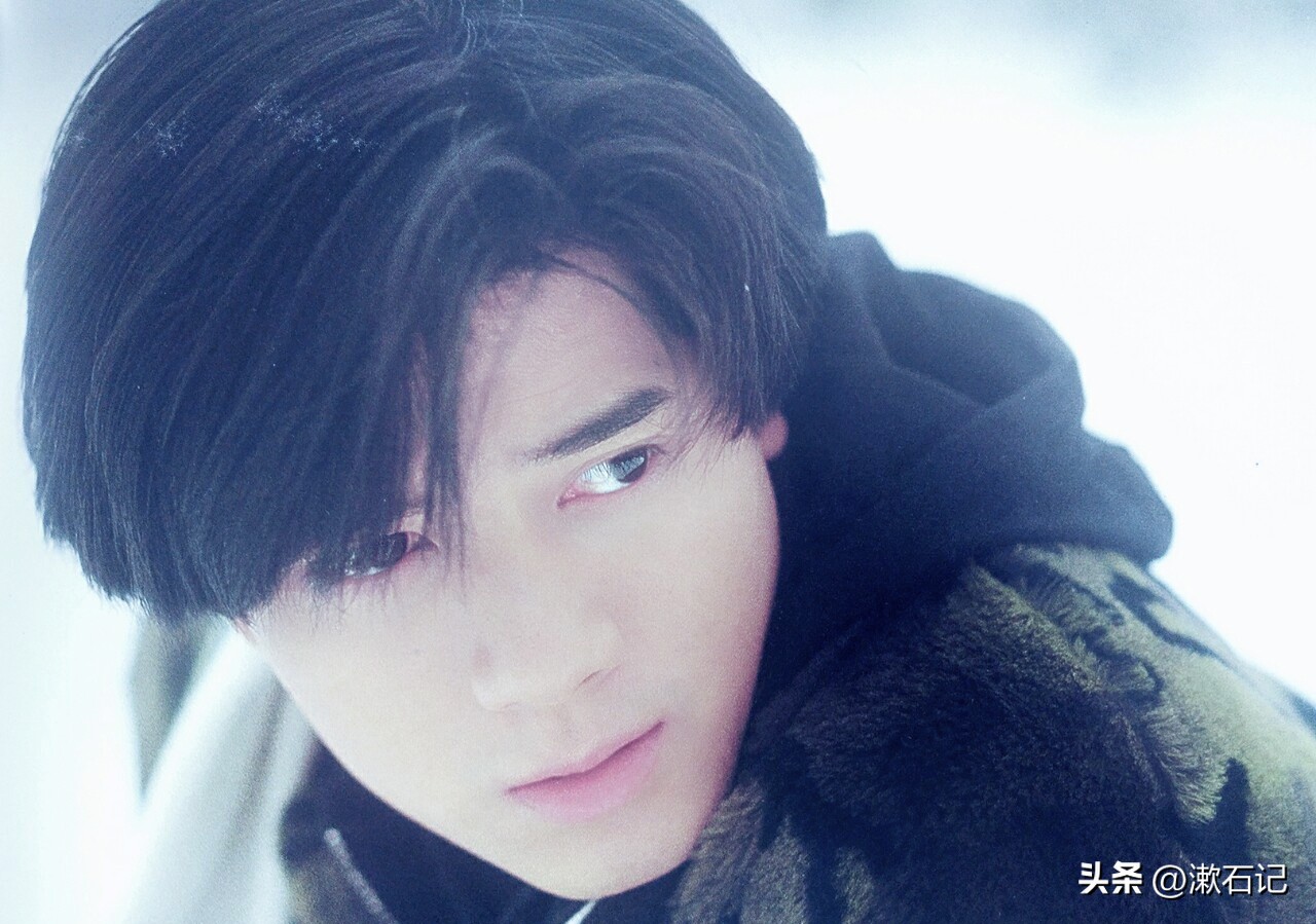 娱乐圈4大抠门精：聚餐不买单，送“假名牌”，欠钱还理直气壮