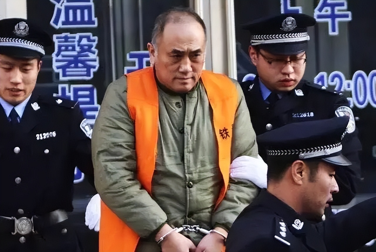 国门江洪:曾被害吸毒,不想打假球愤而退役,如今陪西安足球复兴