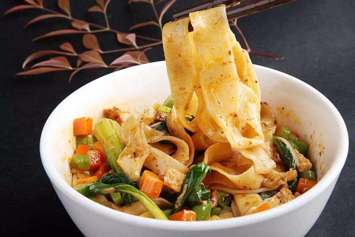 陕西最有特色的面食,陕西的什么面最好吃最有名