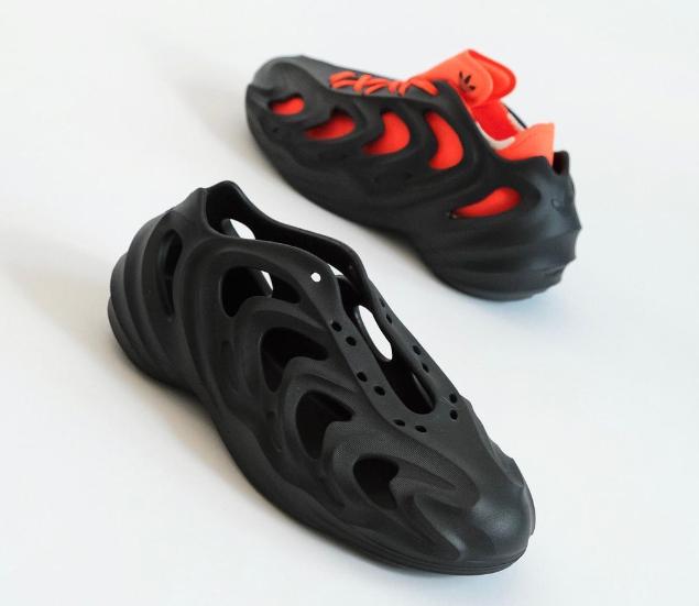 科比战靴阿迪,阿迪科比复刻版