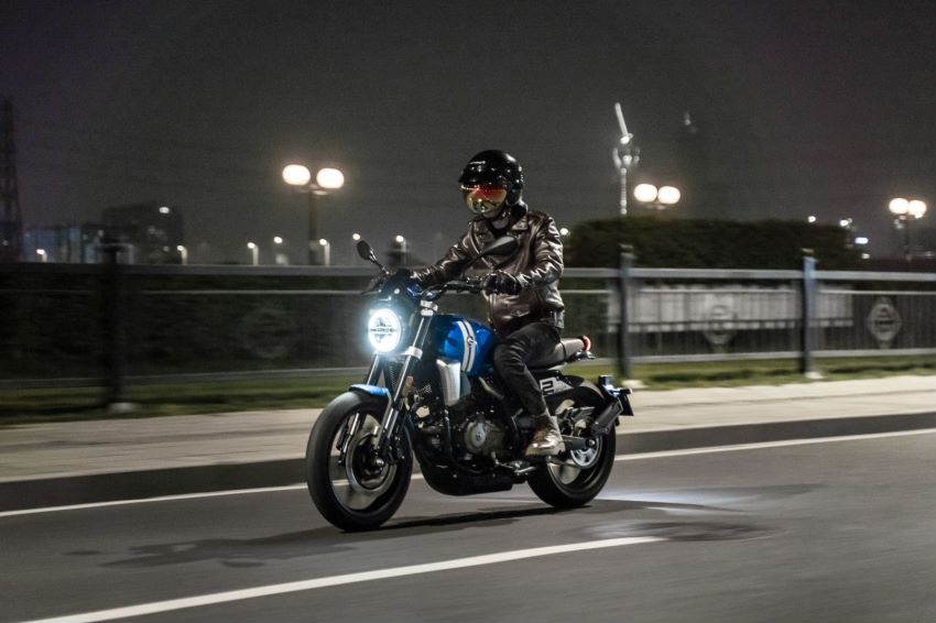 经济耐用选弯梁车还是踏板车,弯梁车和踏板车哪个体验好