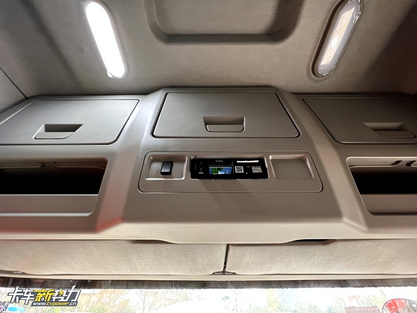 解放j6g新款280马力能跑多快,新款解放j6g自动挡