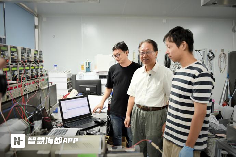 我国科学家突破光伏材料制备难题,突破科技瓶颈