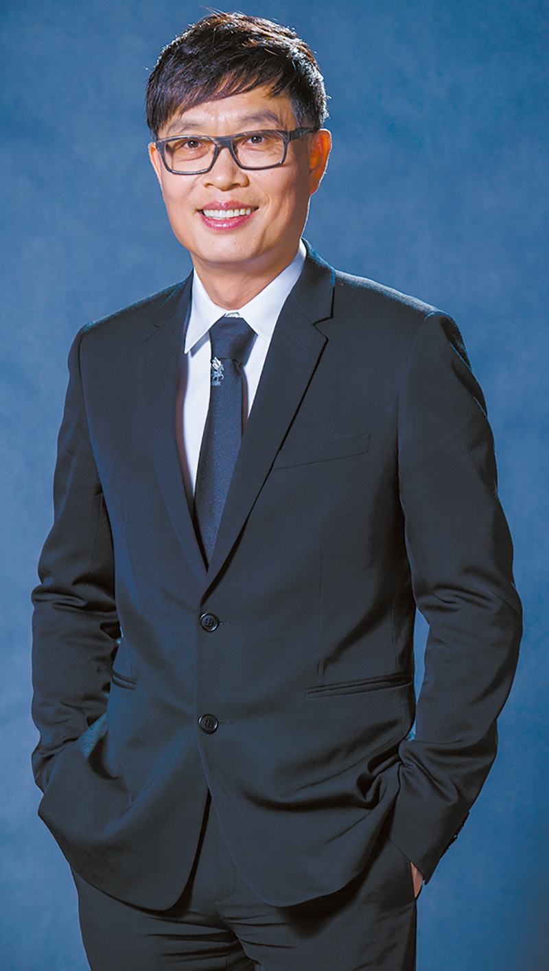 美的格力和海尔三巨头,美的与格力发展模式对比