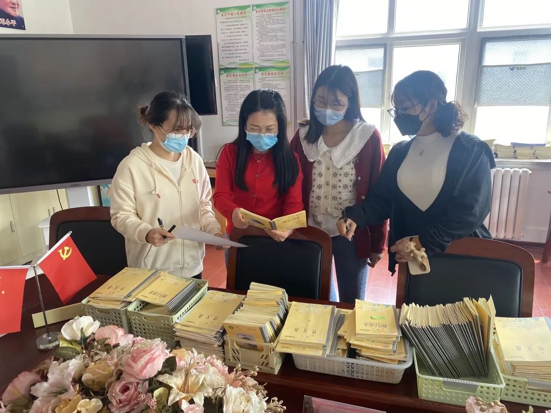 中小学教学常规管理督查通报,抓教学常规检查促学校规范管理