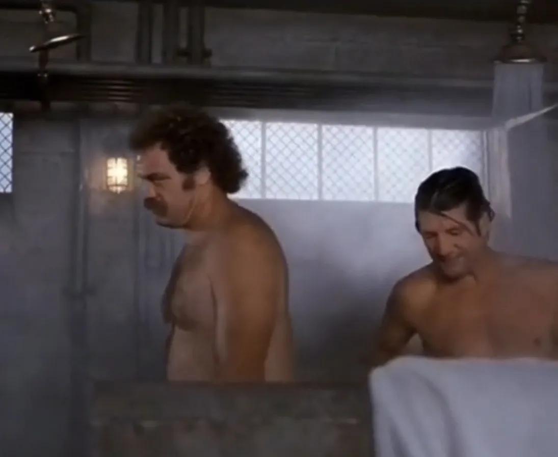 这应该是捡肥皂最早的片了