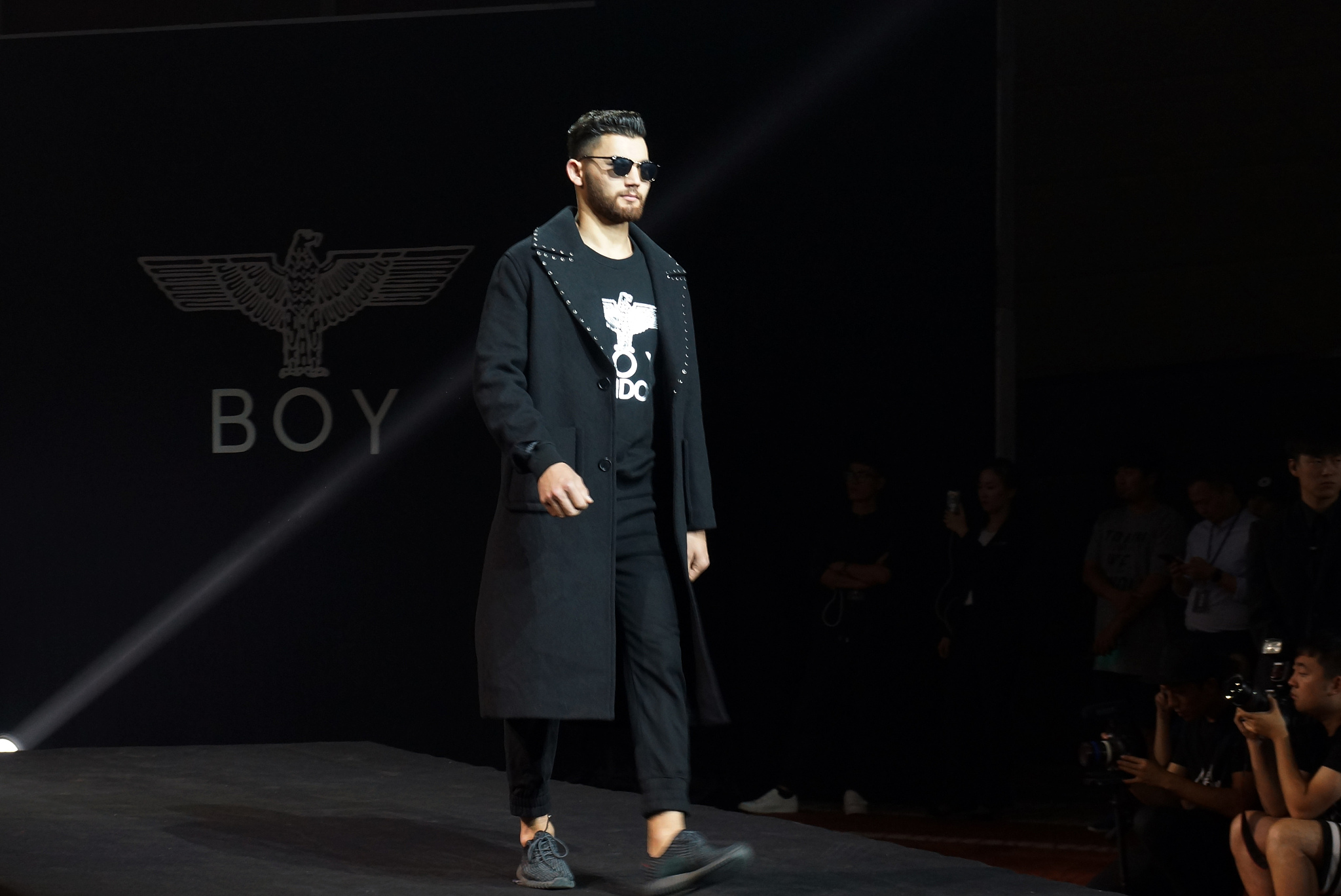 唐山打人男子暴打老人,唐山打人的男子后续