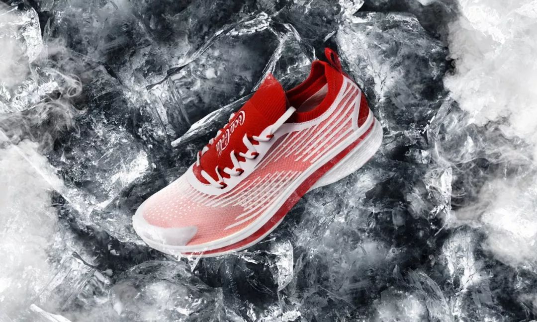 安踏2023新款网红爆款潮鞋,安踏春季2022新款撞色休闲鞋