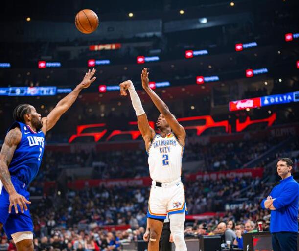 快船惜败爵士威少篮板球,快船乔治伦纳德谈抢七视频