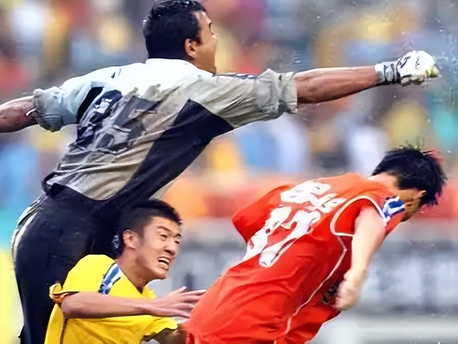 国门江洪:曾被害吸毒,不想打假球愤而退役,如今陪西安足球复兴