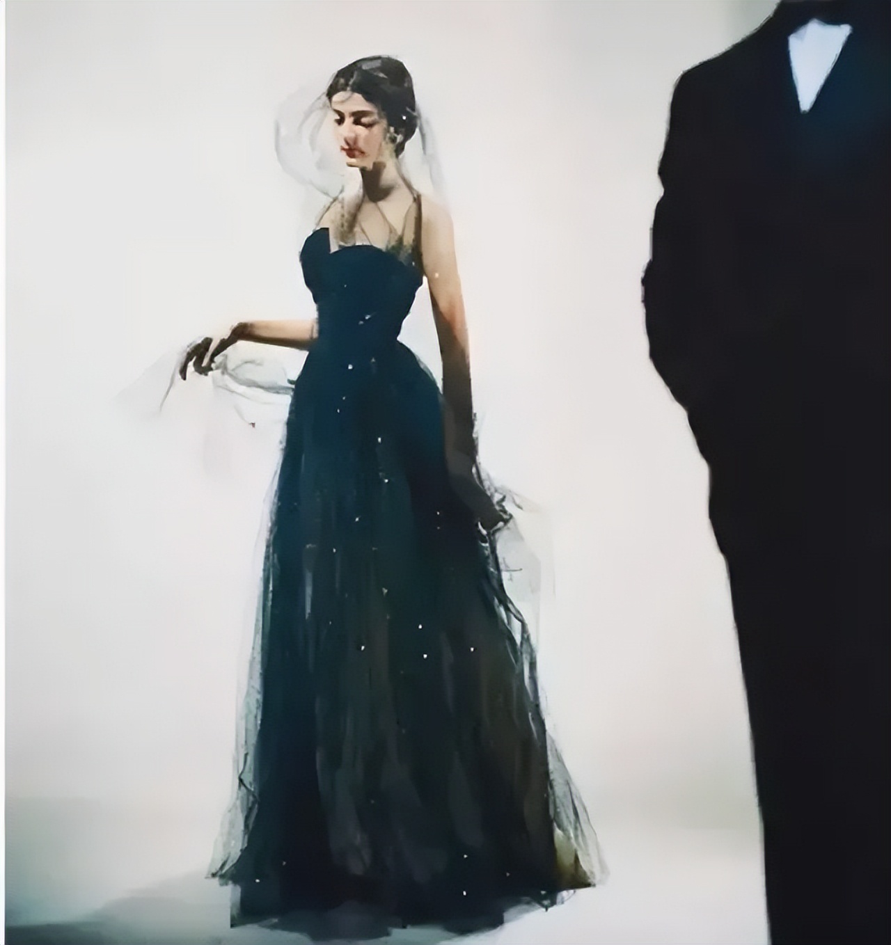 岁月不败美人老奶奶,92岁超模卡门岁月从不败美人