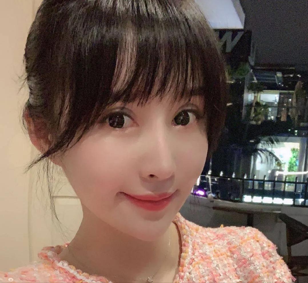 脸泛红是洗面奶的原因吗,为什么用完洗面奶脸会变白