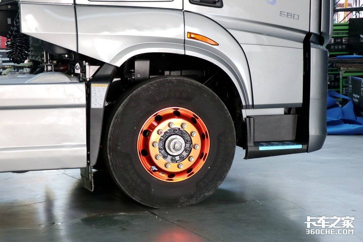 柳汽乘龙最新款牵引车报价,柳汽乘龙牵引车680马力