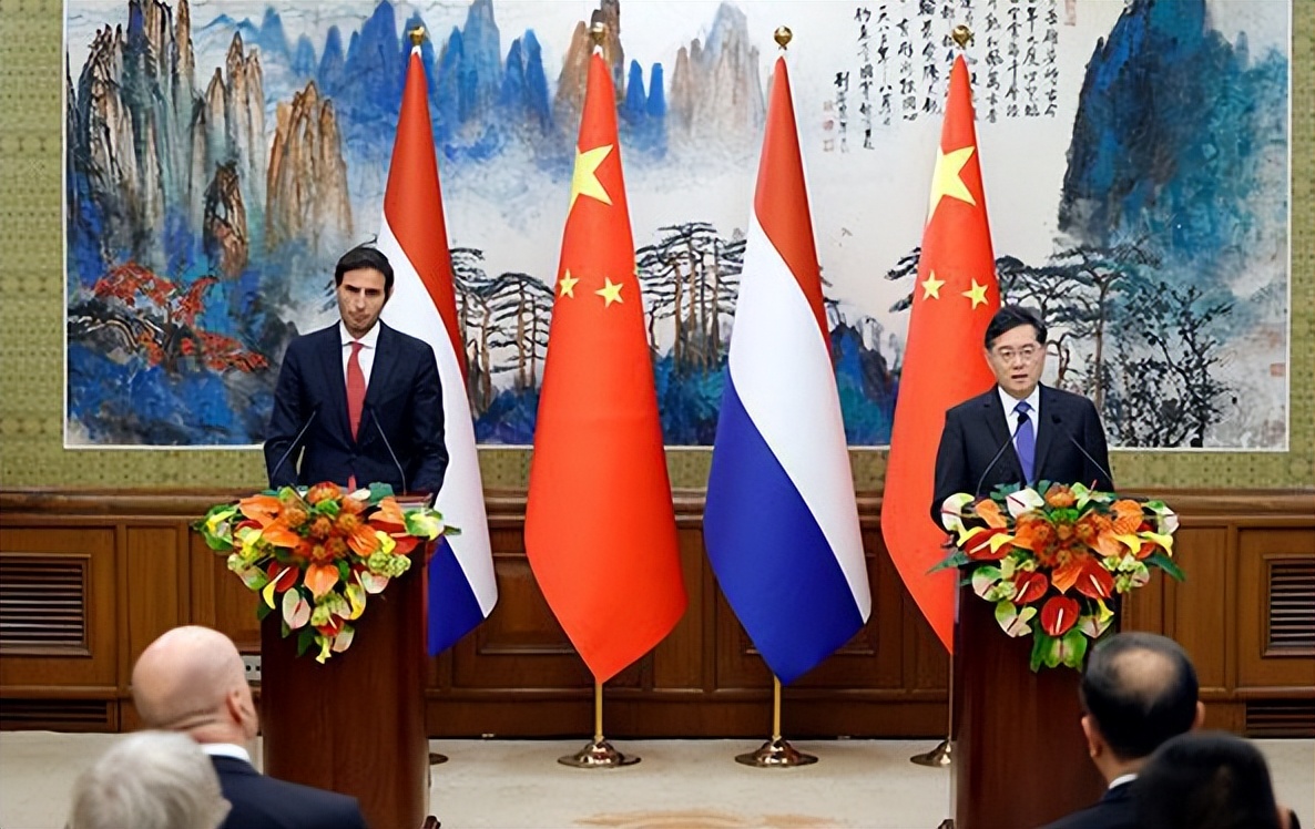 荷兰表态半导体,荷兰回应光刻厂