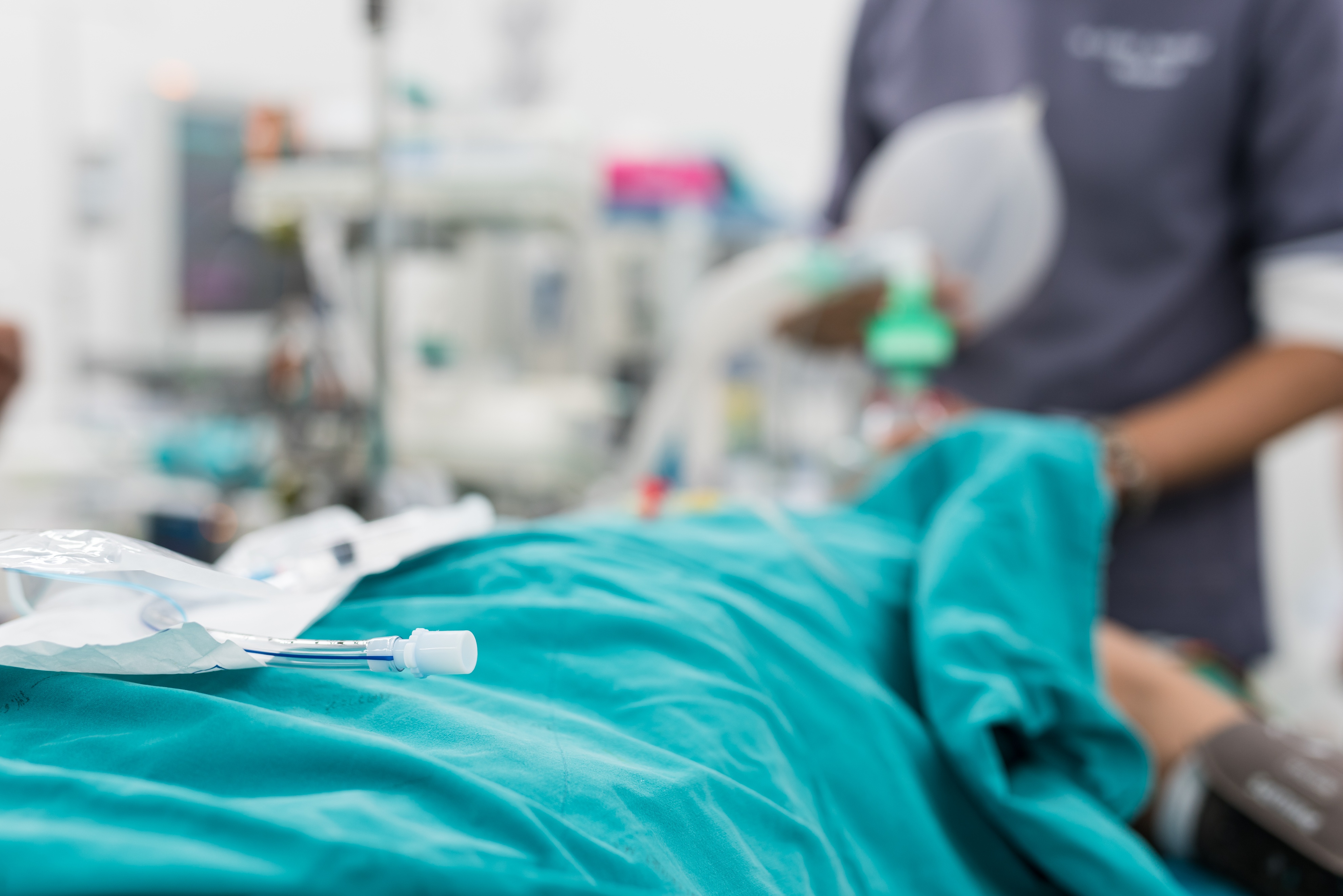 人流这种小手术用了全麻，而剖宫产这样的大手术为什么是用半麻？