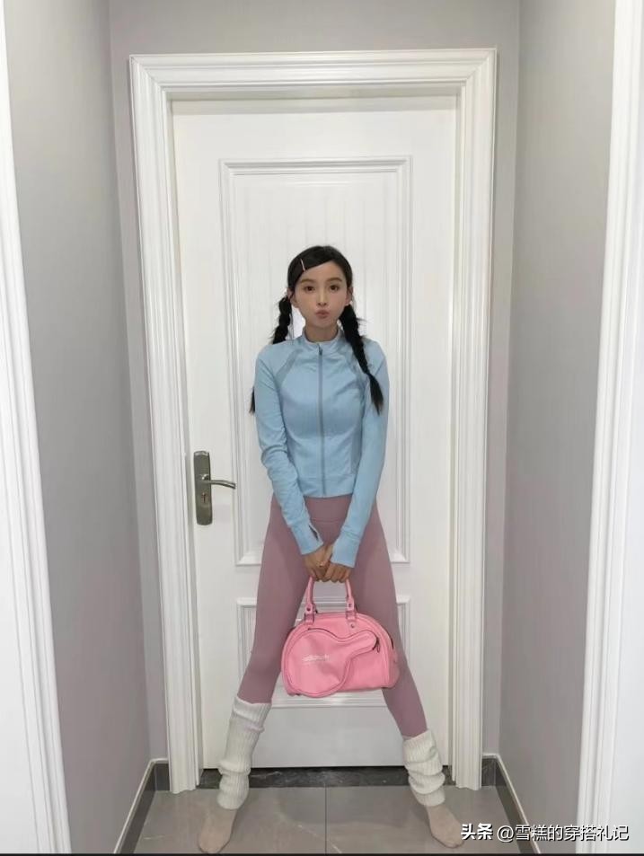 瑜伽服潮搭,新款瑜伽服搭配裤子