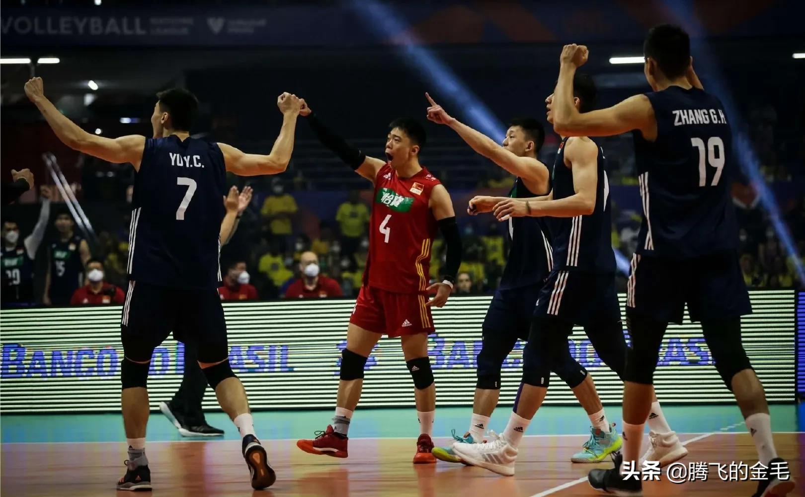 李盈莹排超扣球45集锦,中国女排李盈莹与男排比赛视频