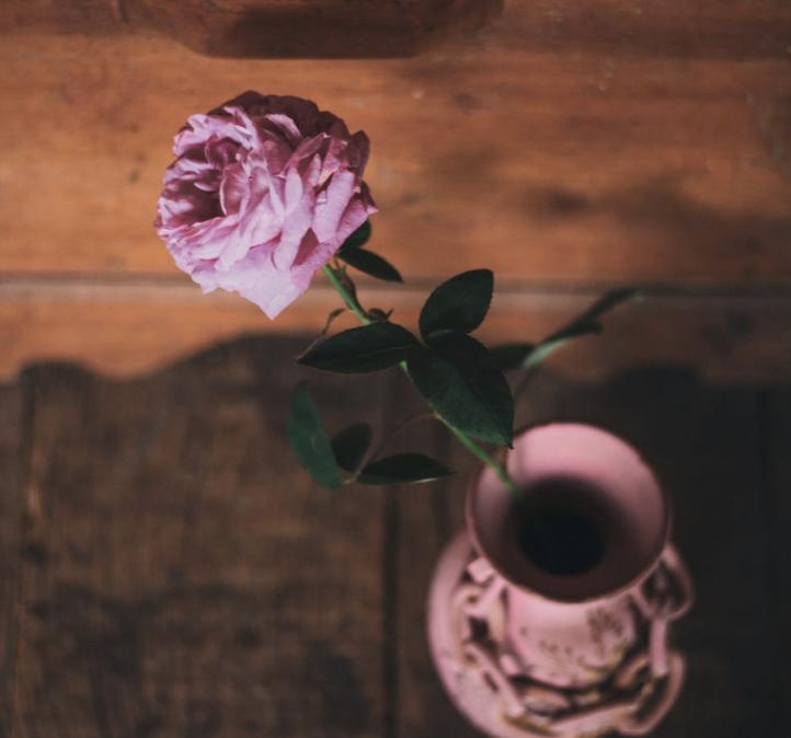 女子产后4个月又怀孕,女子产后三个月