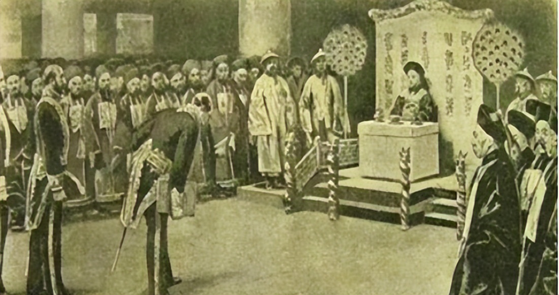 封建社会形成与初步发展的时期,封建社会的发展从建立到终结