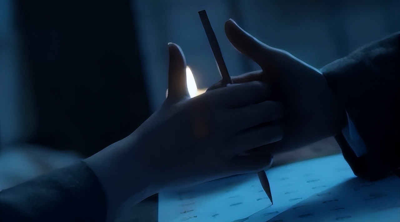 笔仙发生的奇怪事,女大学生成功召唤笔仙