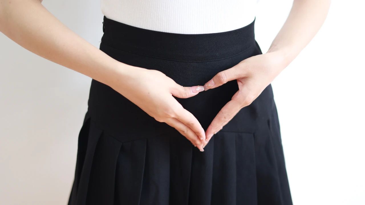 女人输卵管堵塞是什么原因造成的,45岁女人输卵管堵塞吃什么药