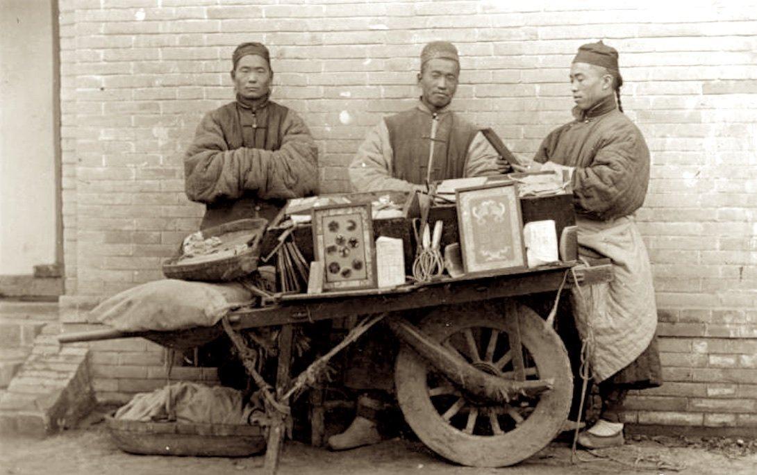 日军日记:*安妇慰**不服从管教,我很愤怒,用*刀刺**插入她的*体下**