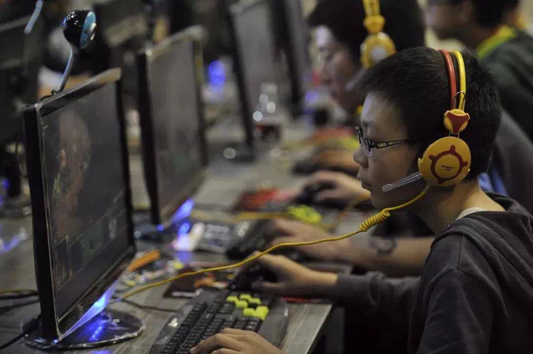 中国最挣钱的4大行业有哪些,中国最暴利的5大行业是什么