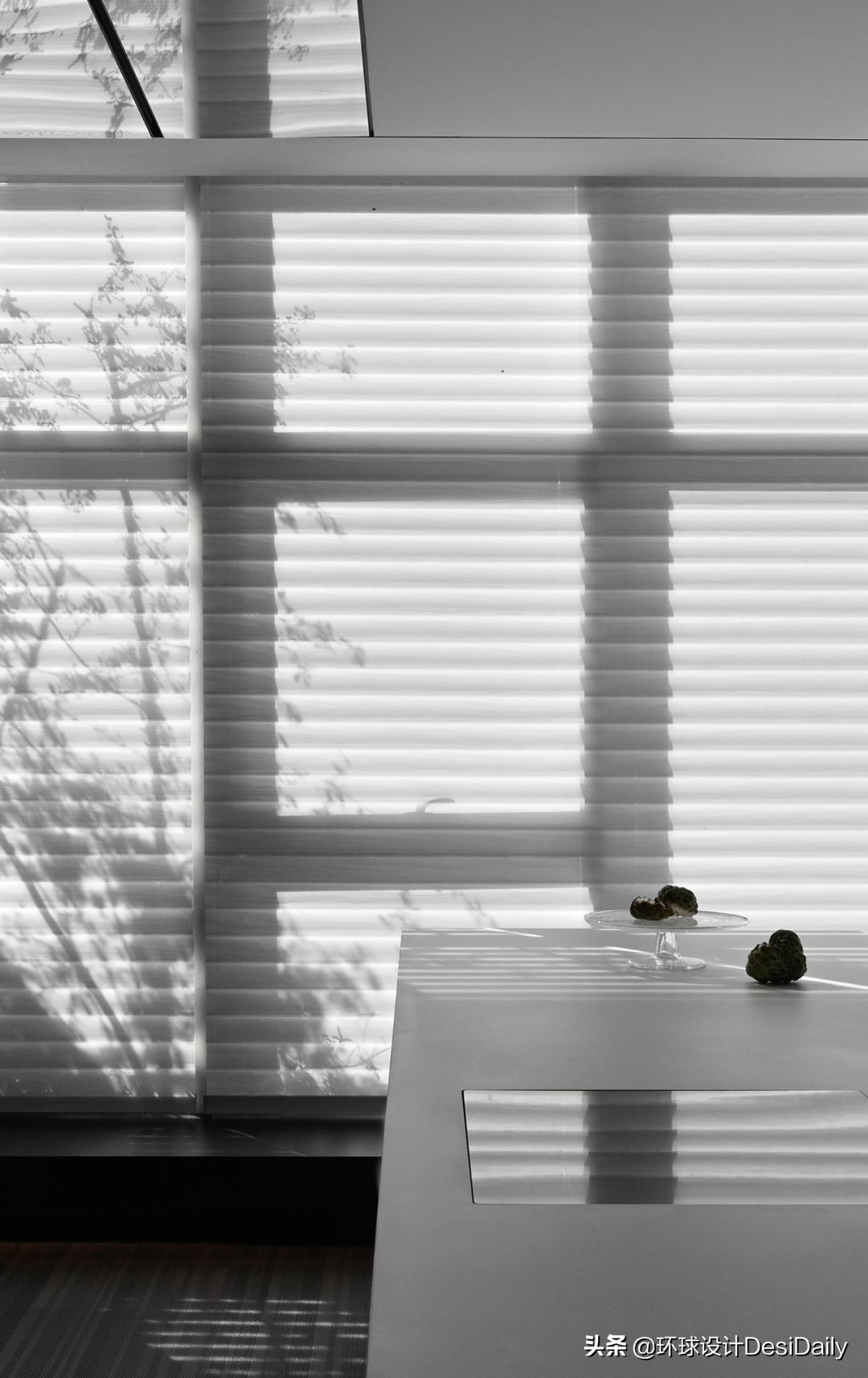 鍙ゆ湪瀛愭湀,鍙ゆ湪瀛愭湀浣滃搧